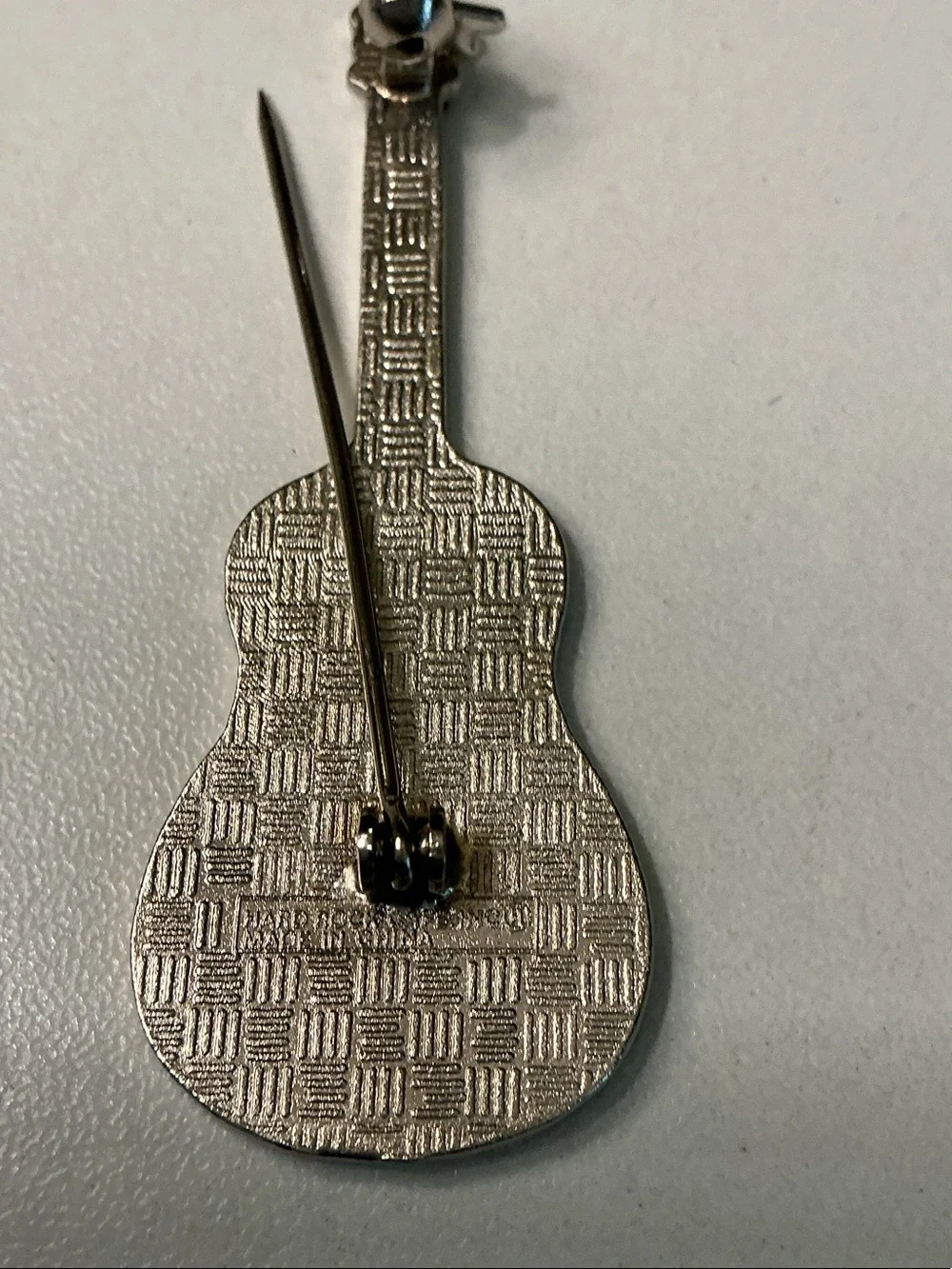 Hard Rock Cafe Orlando FL Guitar Pin in Silver, Red, Yellow NWOT